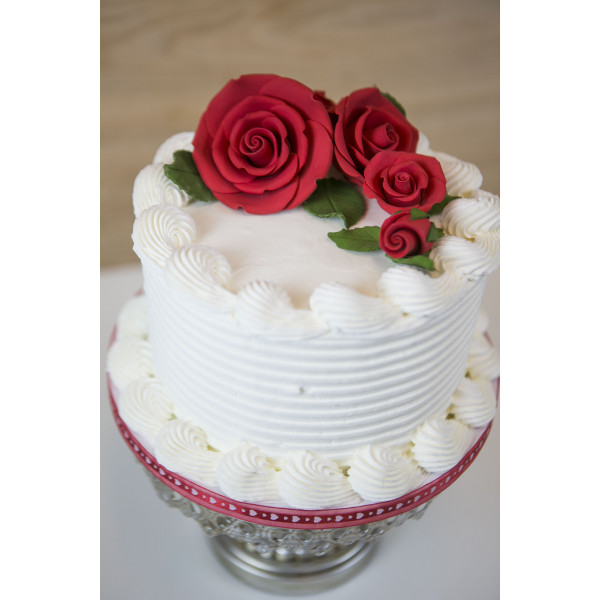 photo of flowers on cake