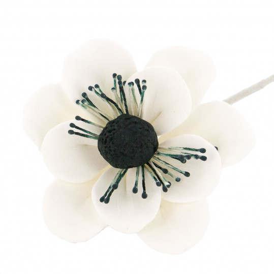 Global Sugar Art Poppy Anemone Sugar Cake Flowers White with Black Center, 3 Count by Chef Alan Tetreault
