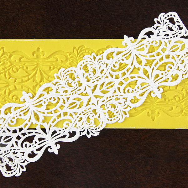 Detail Image of lace mat filled with lace mixture.