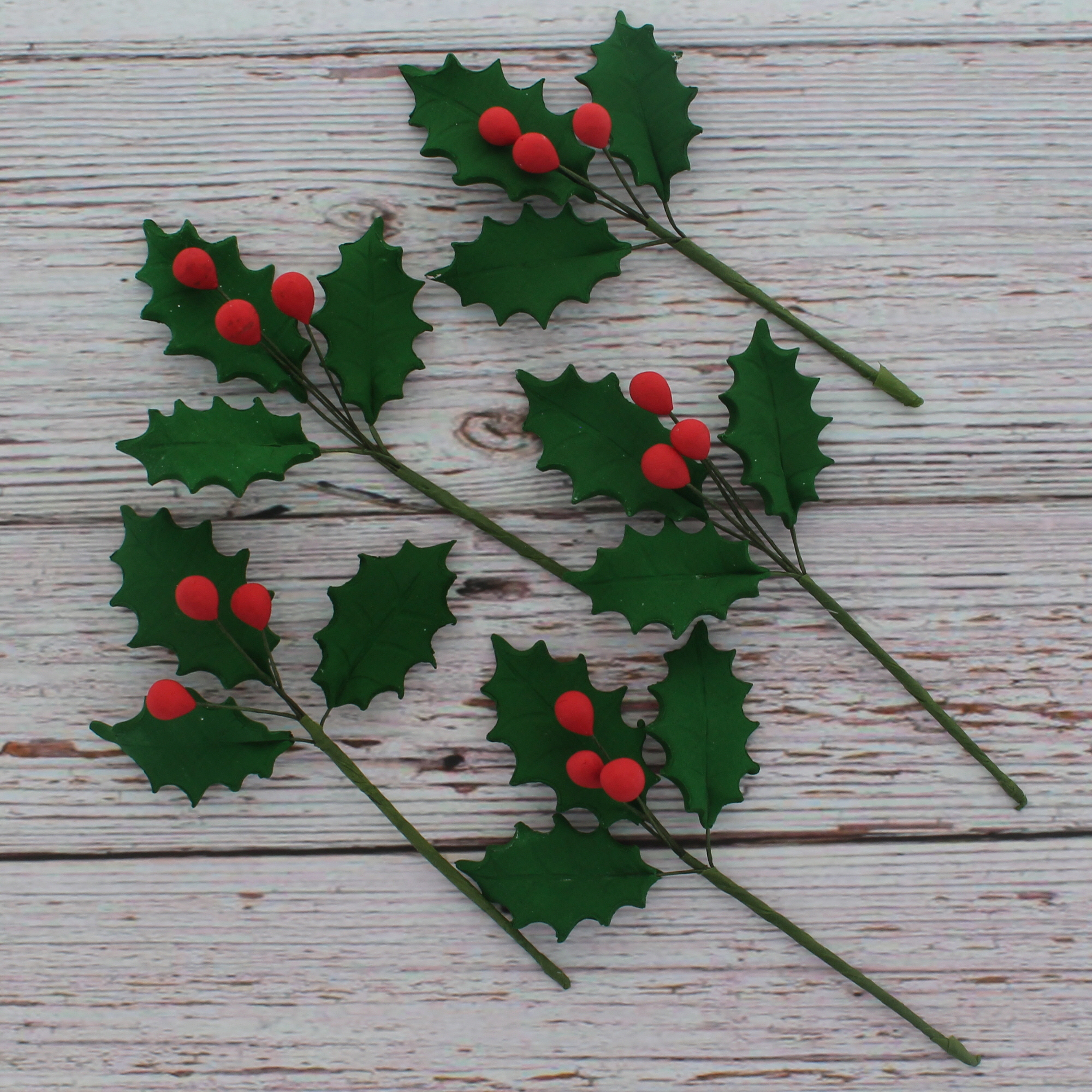 Global Sugar Art Christmas Holly & Berries 3-Leaf Sugar Cake Flower Spray,  5 Count by Chef Alan Tetreault Leaves